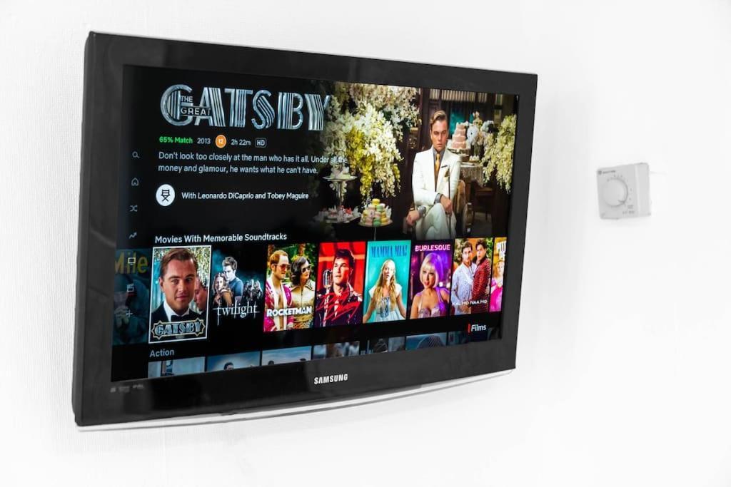 バーミンガム Jlr,Nec,B'Ham Airport,Entire House,Wi-Fi,Netflixヴィラ エクステリア 写真